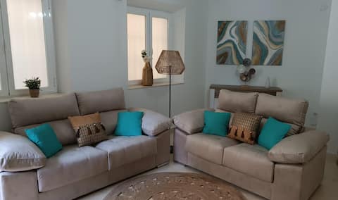 Anuncio de Airbnb popular: Sevilla Luxury Home en Sevilla