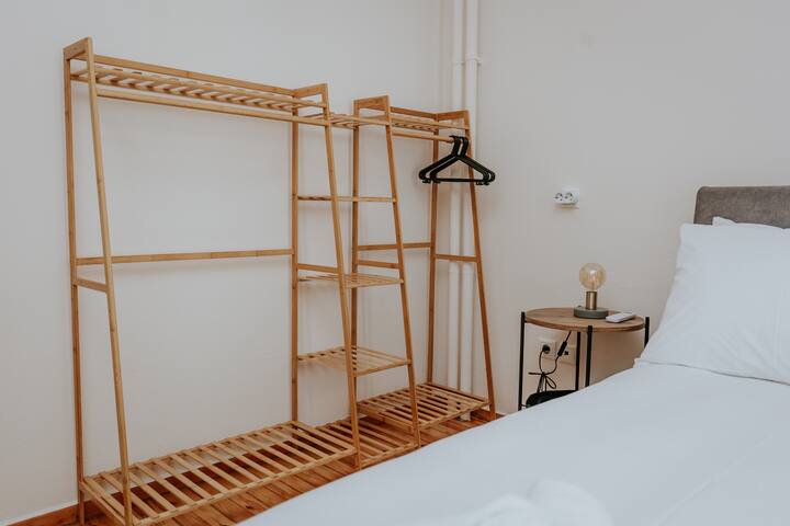 DeKo National gallery image 4