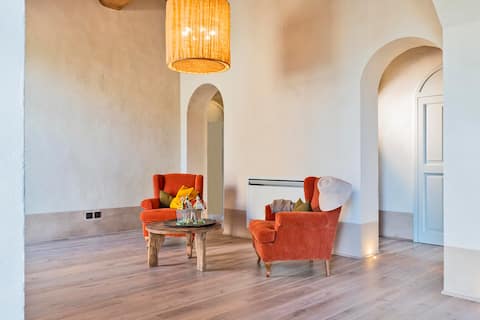 Popular Airbnb listing: Exclusive Villa Mami in Siena