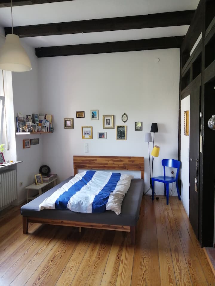 Cosy apartment super located !