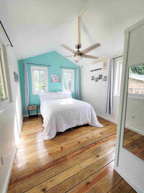 Cozy Cabana, 1-Minute Walk to the beach and Pool!