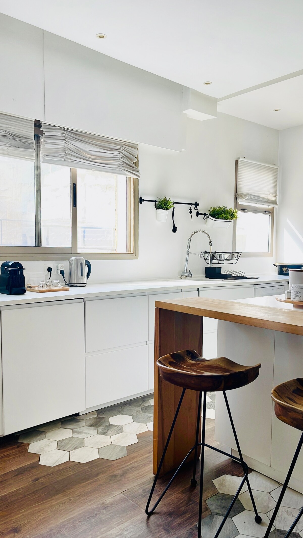 Rental unit in Casablanca  489  2 bedrooms  2 beds  1 bath - image 4