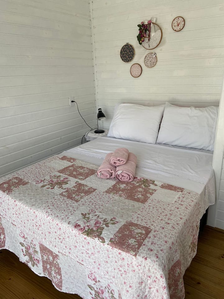 საძინებელი 4