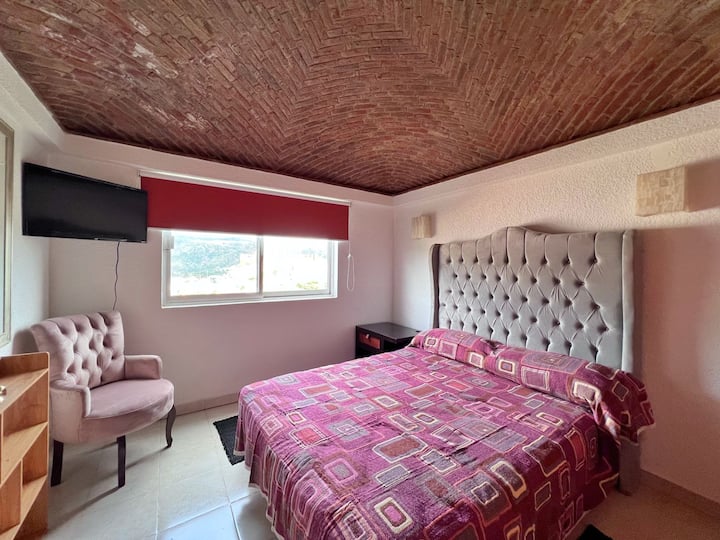 Casa Vista Con Estacionamiento - Guanajuato