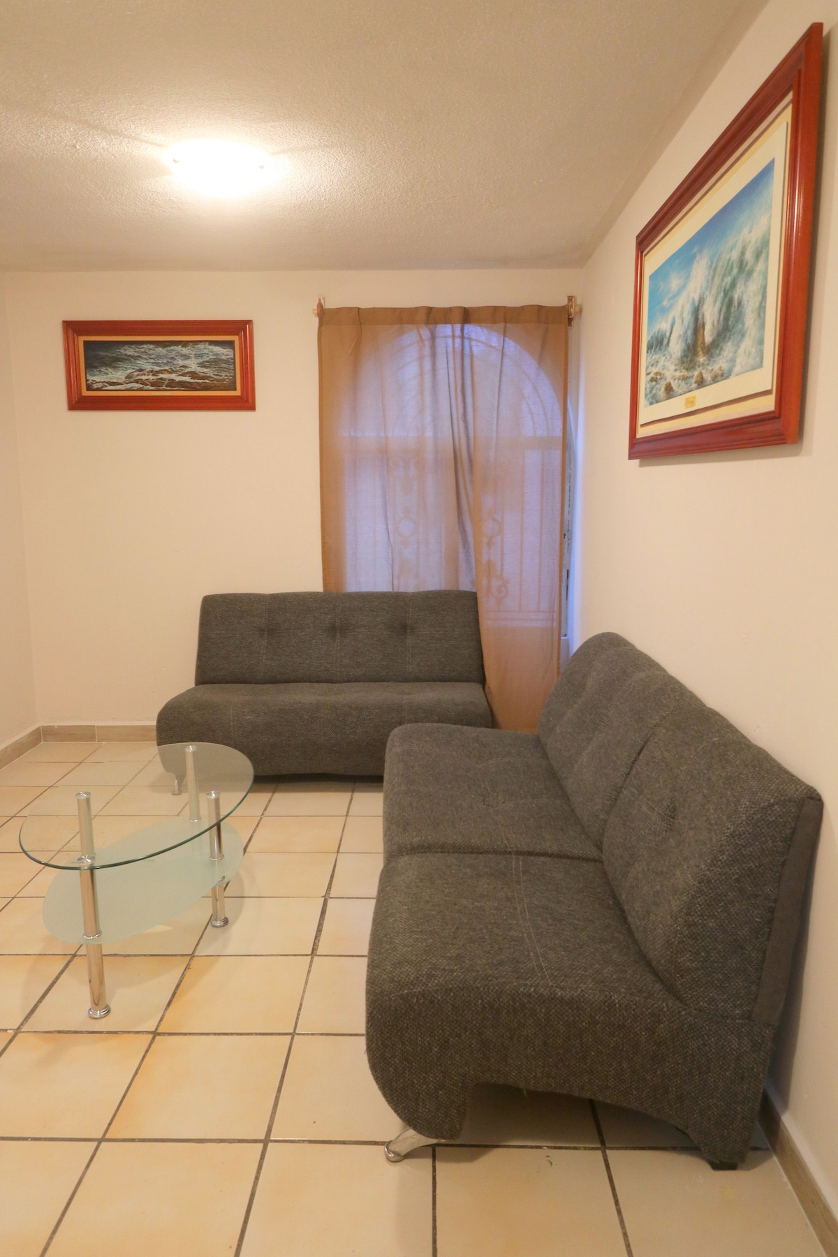 Top Airbnb: House Familia Revueltas, Full House en Vista 2000