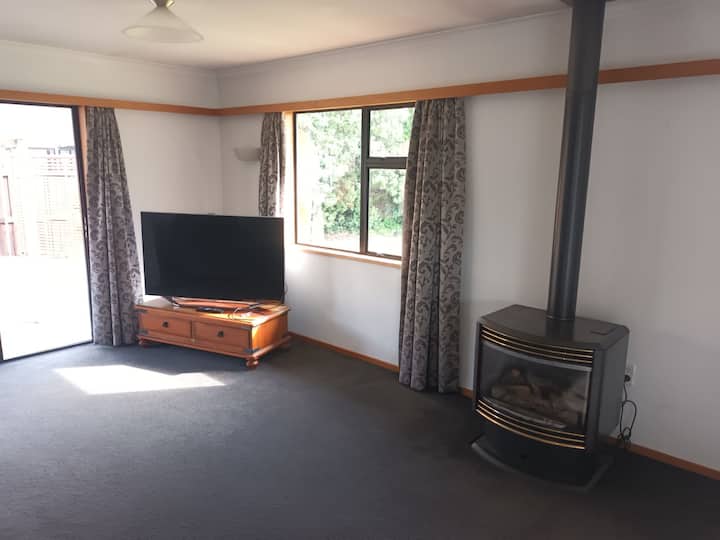 Creature Comforts In Cromwell - Cromwell