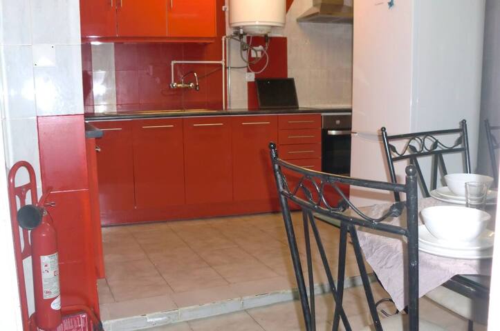 Complex 4 Houses-Check The Rules gallery image 5