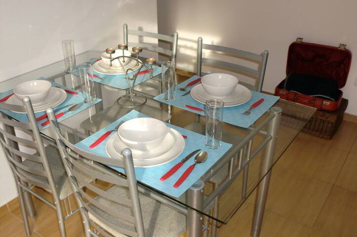 Complex 4 Houses-Check The Rules gallery image 4