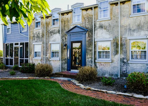 Water View Historic B & B - Gift Card Included