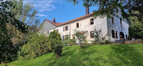 Large Vosges house 
5 bedrooms - 6 beds