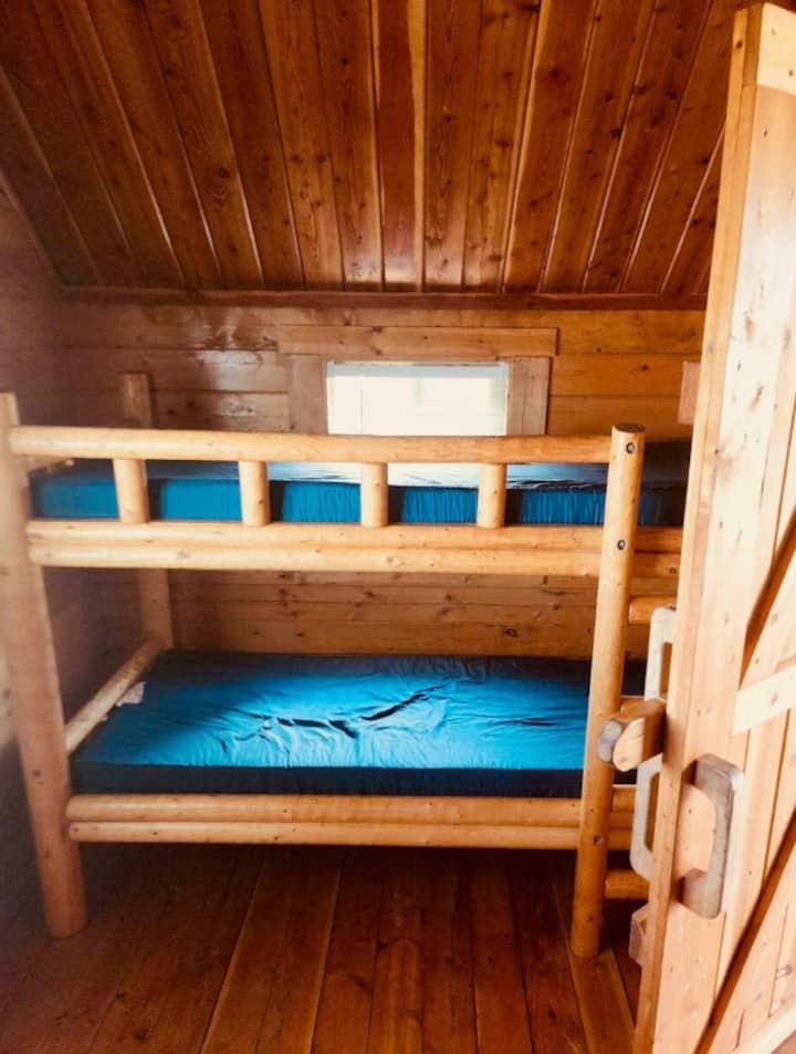 Choke Cherry Cabin K05 - Laramie, WY
