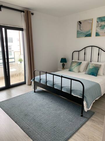 Villa with pool, bbq and terrace 5min from beach gallery image 2