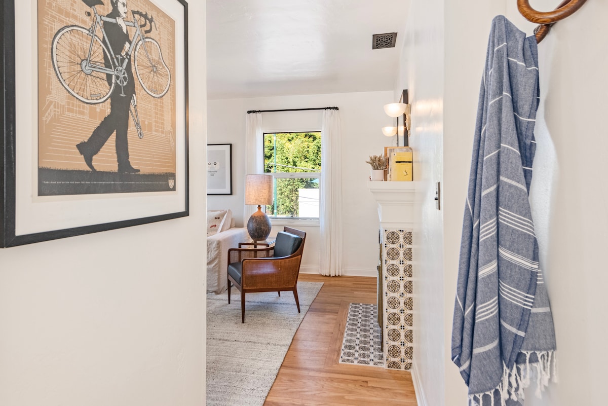 Popular Airbnb listing: The Vista Suite | Steps to Beach & Downtown in Santa Barbara