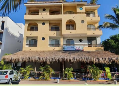Top Airbnb: Conveniently-located apartment in Las Jarretaderas