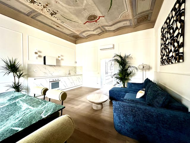 Historical Designer Apartment by the Colosseum gallery image 4