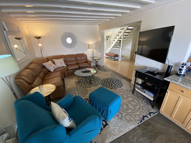 Luxury 5BR Home w/Private Pool Spa Ocean+Bay Views gallery image 3