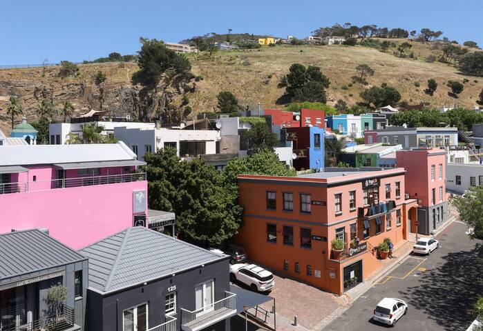 Old Cape Quarter Luxury | King Beds | Views gallery image 5