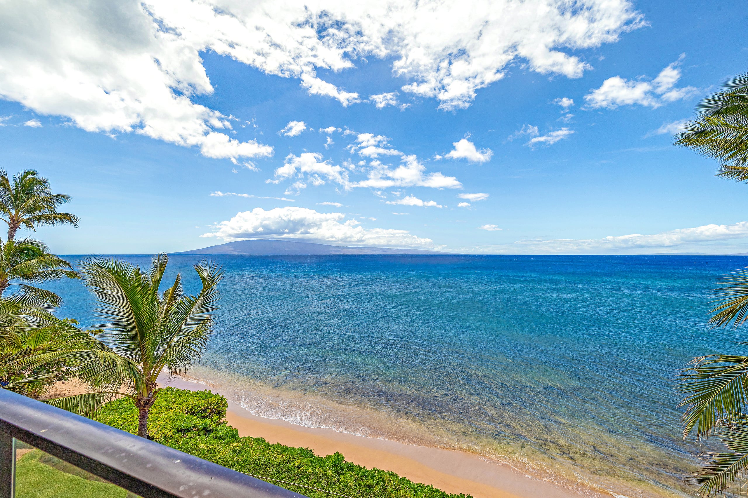 Condo in Lahaina · ★4.93 · 1 bedroom · 2 beds · 1 bath - Image 7