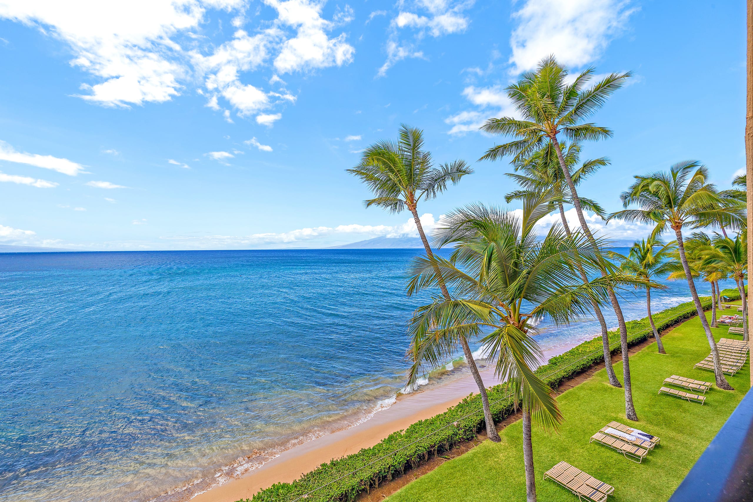 Condo in Lahaina · ★4.93 · 1 bedroom · 2 beds · 1 bath - Image 6