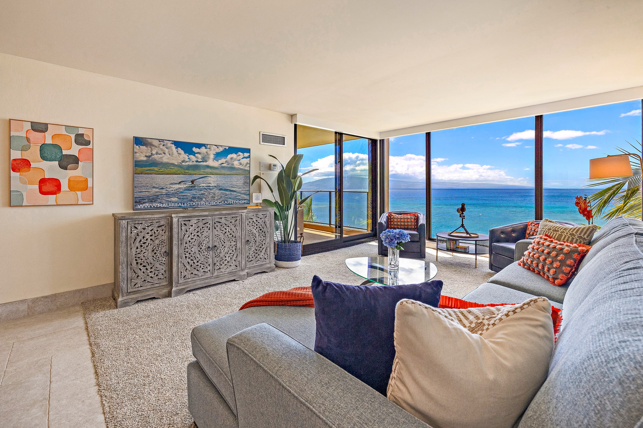 Condo in Lahaina · ★4.93 · 1 bedroom · 2 beds · 1 bath - Image 2