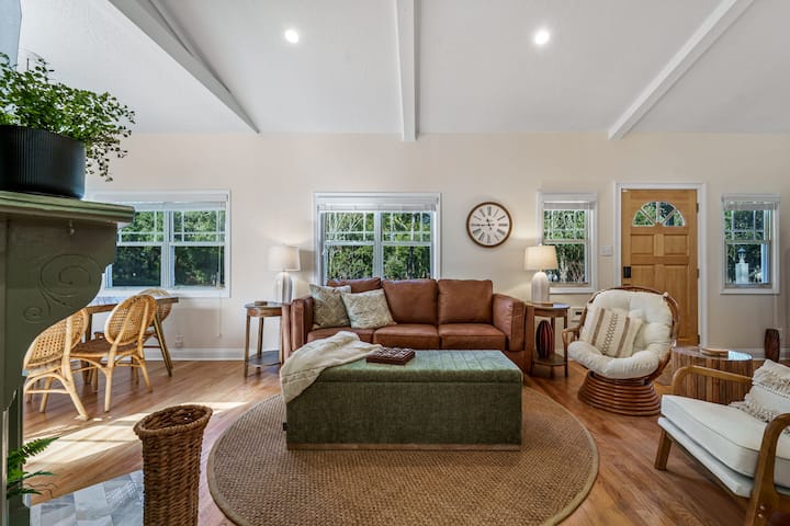 Modern Boho - Jacksonville, FL