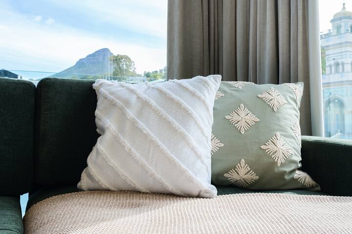 City Oasis at 117 On Strand gallery image 3