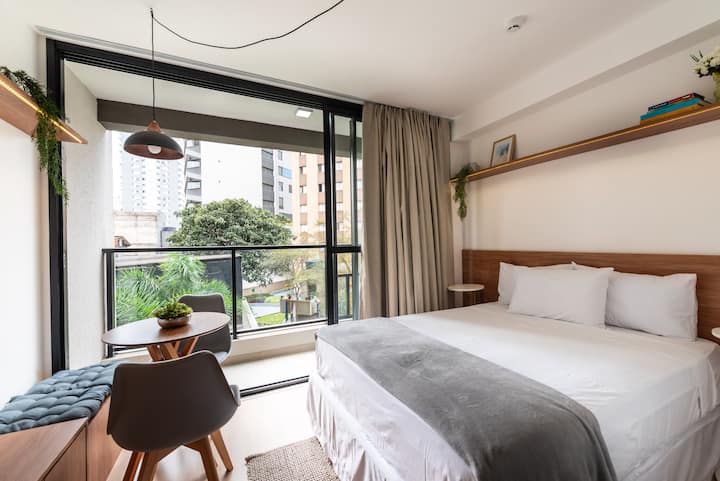 Hniah111 | Vila Mariana Sp - Espm - São Paulo