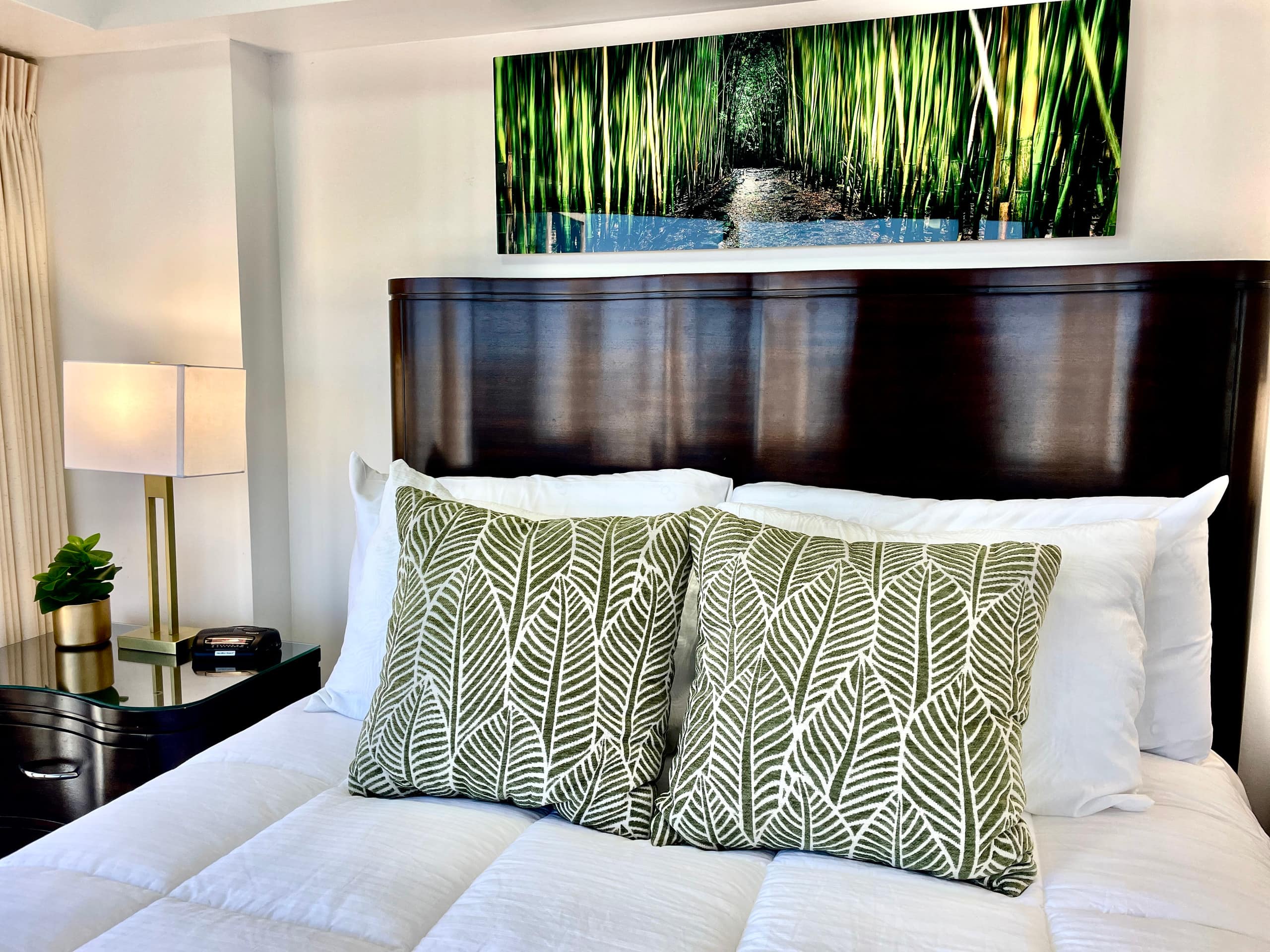 Honolulu Ocean View Abode w/ Parking, AC & Laundry - Image 14