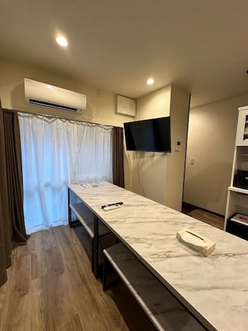 新宿中央公園徒歩5分　西新宿５丁目駅徒歩７分　歌舞伎町　都庁　観光地近郊