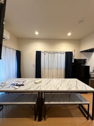 新宿中央公園徒歩5分　西新宿５丁目駅徒歩７分　歌舞伎町　都庁　観光地近郊