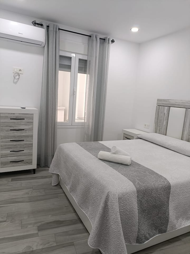 غرفة النوم 1