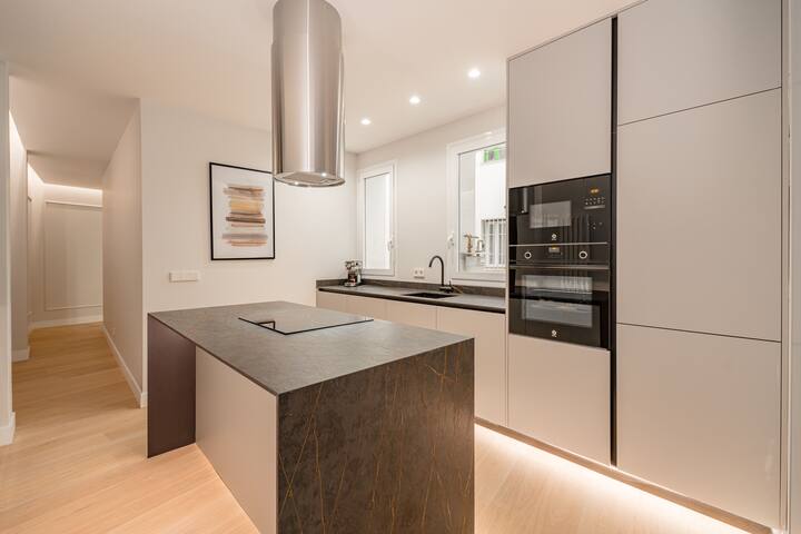 Salamanca VIII 2BR 2BH gallery image 4