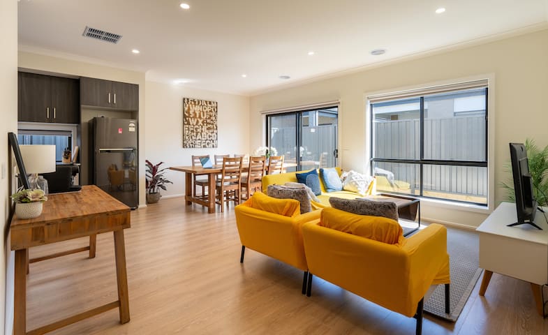 A homely house in Clyde North