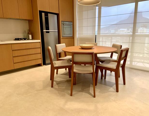 Ipanema best place with service. gallery image 2