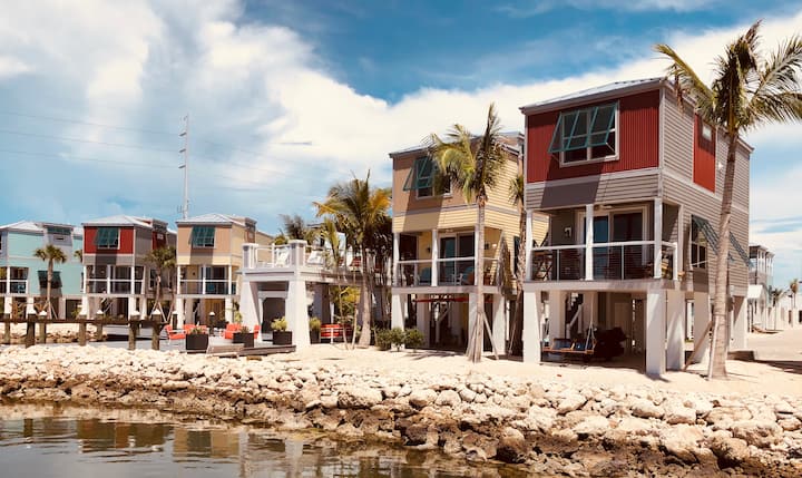 Waterfront Bliss, Walk To The Ocean/ Slip Included - Marathon, FL