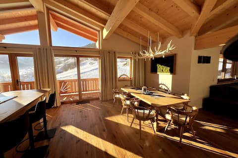 Penthouse right on the ski slope