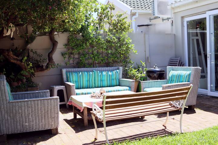 Pens Pad gallery image 2