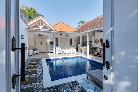 Peacock Villa Seminyak Private  Secluded Oasis.