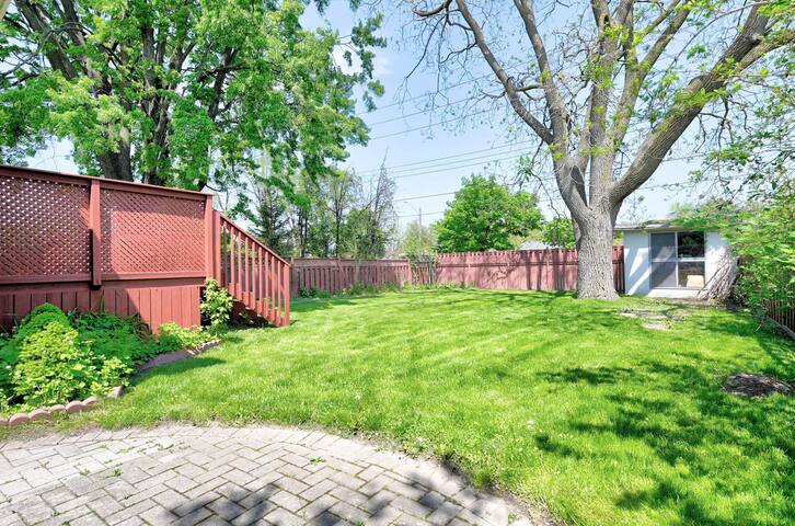 Amazing New Spacious 6BR, 7 Beds gallery image 5