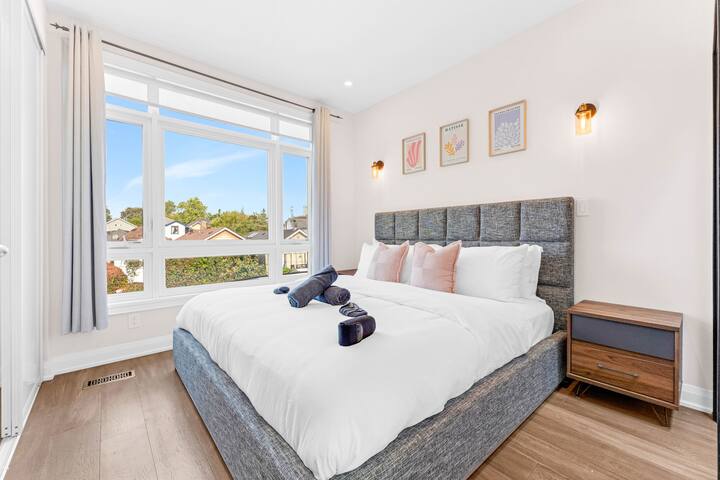 Modern House Great for large family gallery image 5