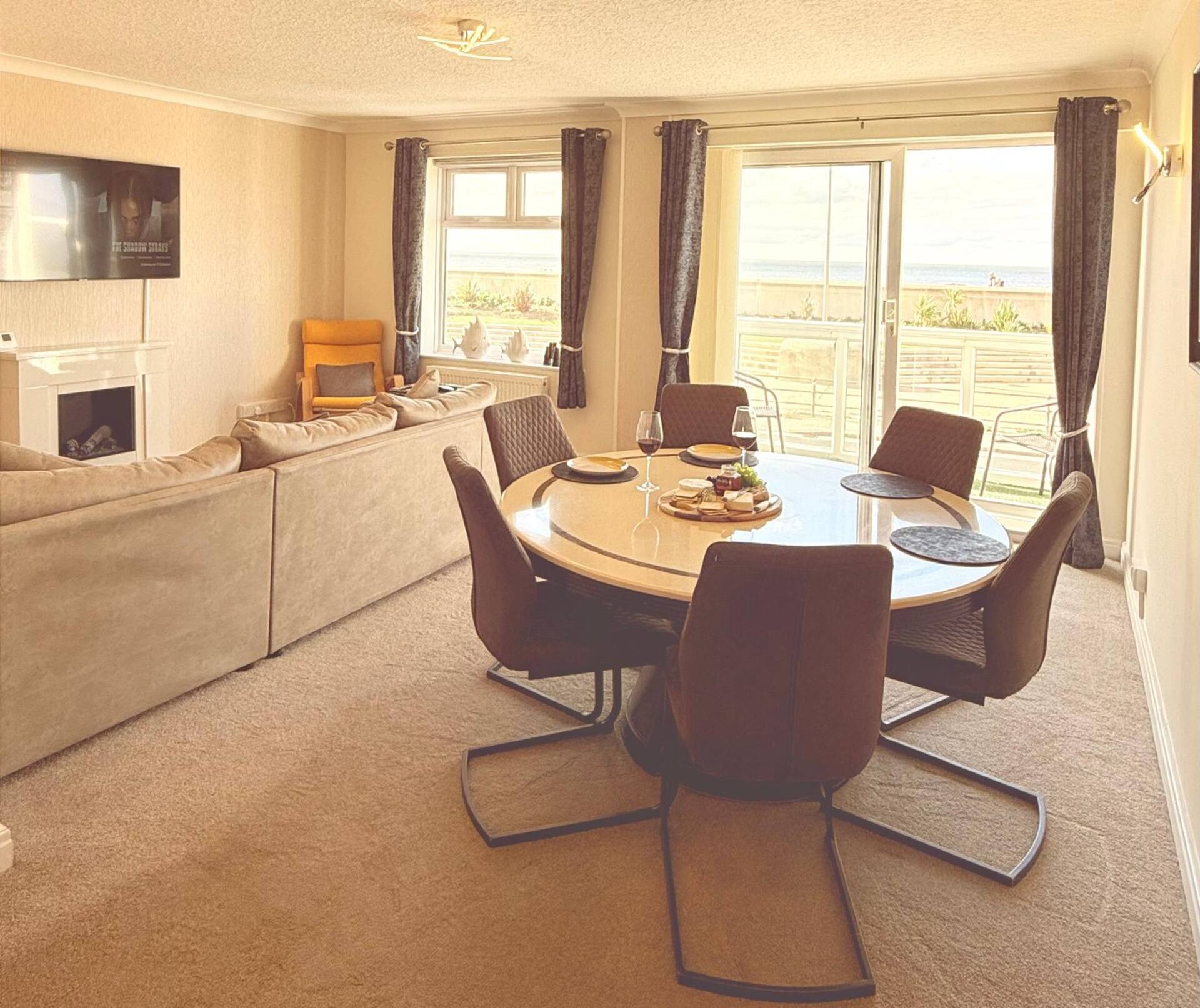 The Beachcomber - seafront, free parking, free wifi