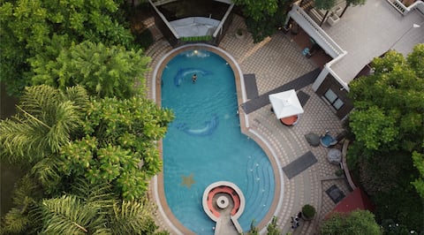 The BAEL | A Dreamscape; 8 Room Luxury Stay GGN