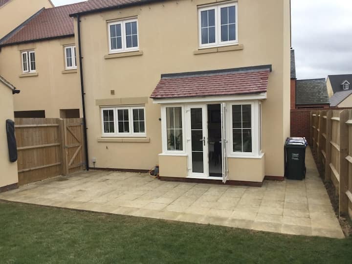 Exotic Stay Bicester - Bicester