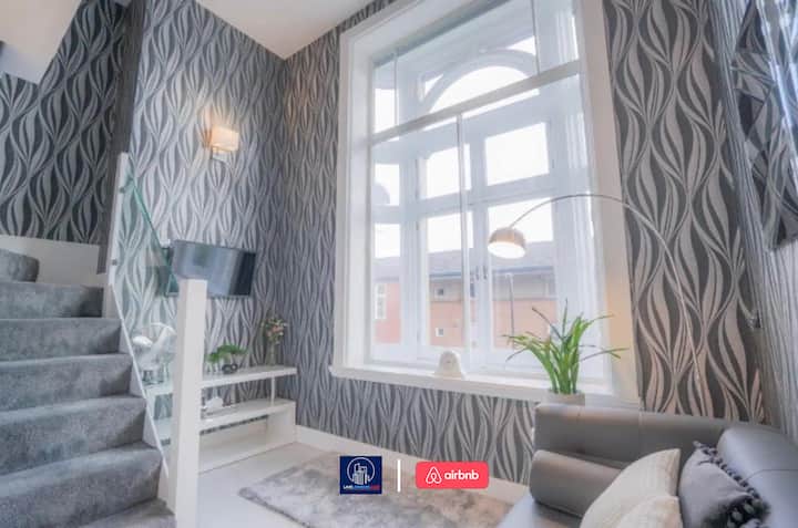 Lounge at Live London  Short Lets & Serviced Accommodation