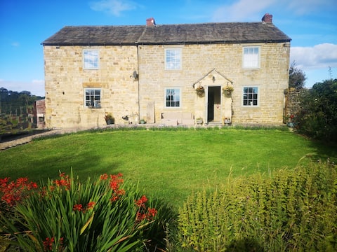 5 bedroom Farm House