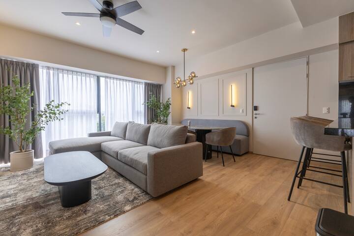 Amazing Apartment in Roma with A/C gallery image 2