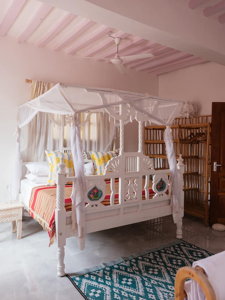 Bedroom image 2