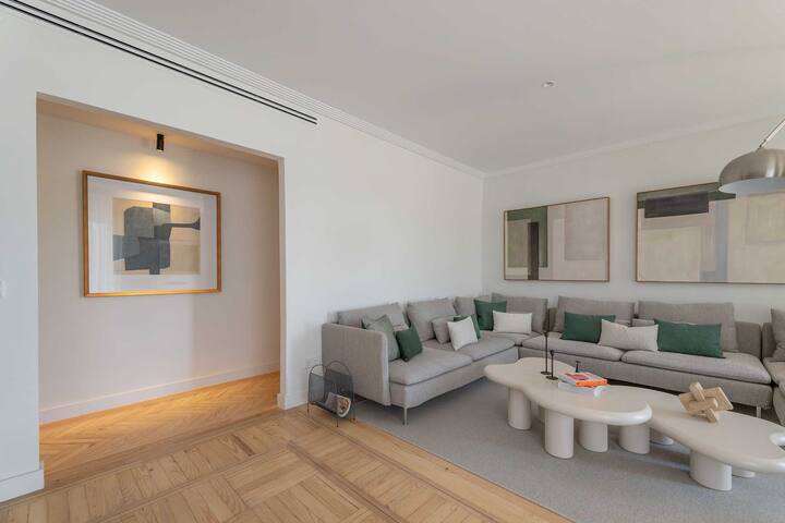 Nuevo! Amplio apto con terraza y vistas al Retiro gallery image 4