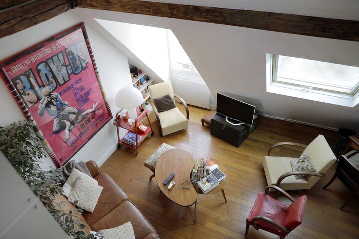 An artist's apartment in the heart of Paris.