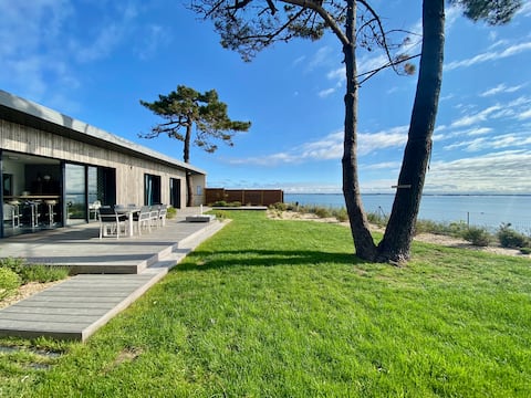 Kerhostin, sea view villa 8 people